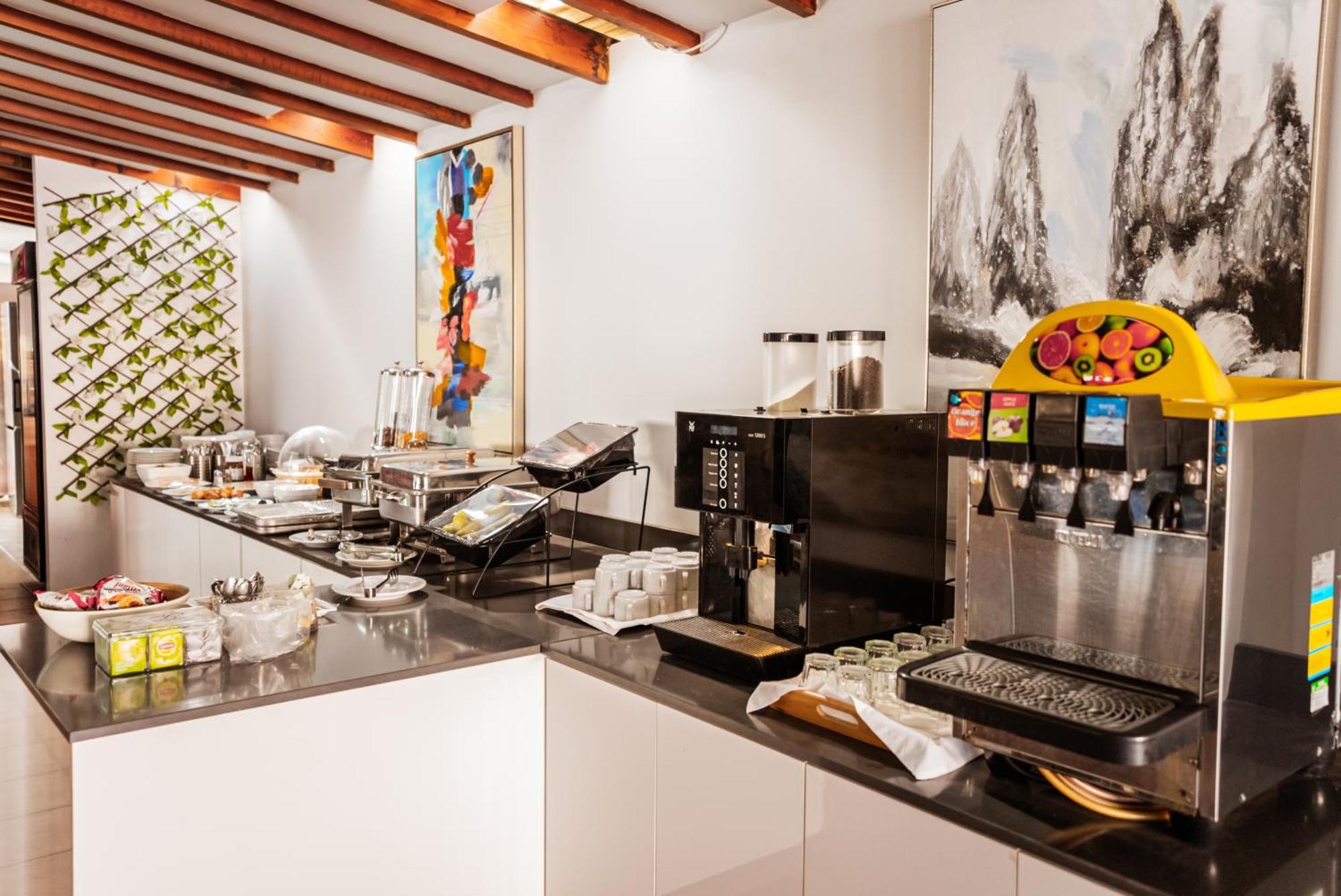 Paul Marie Hotel Apartments 아이아 나파 외부 사진